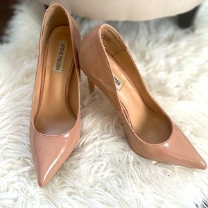 Steve Madden Nude Point Toe Heels